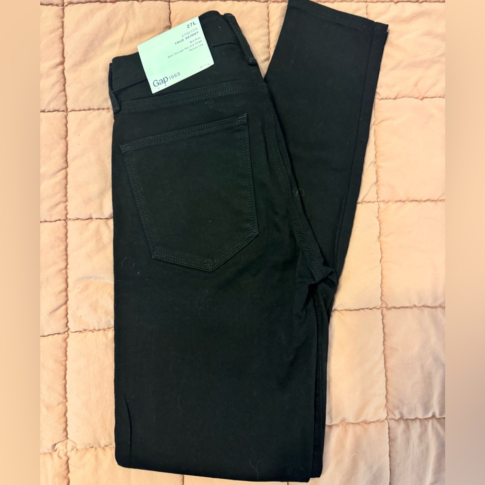 GAP Women's Classic Black Skinny Jeans